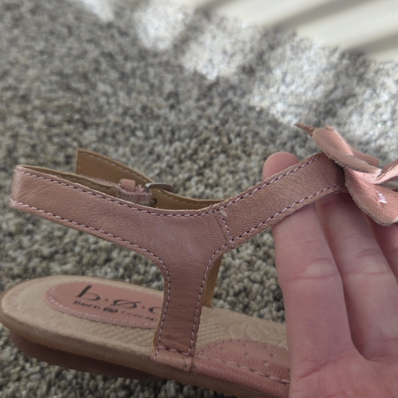 B.O.C. Women's BOC Born Concept Dusty Pink Thong Leather Flower Sandals Size 8 - Picture 8 of 9